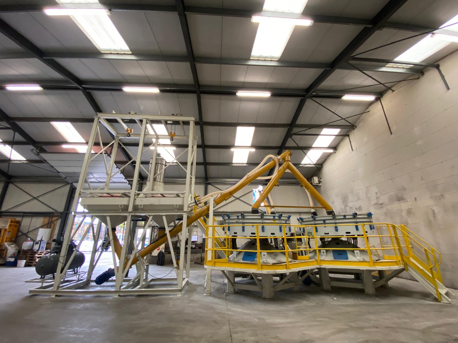 Big Bag Unloading to Silo Solutions
